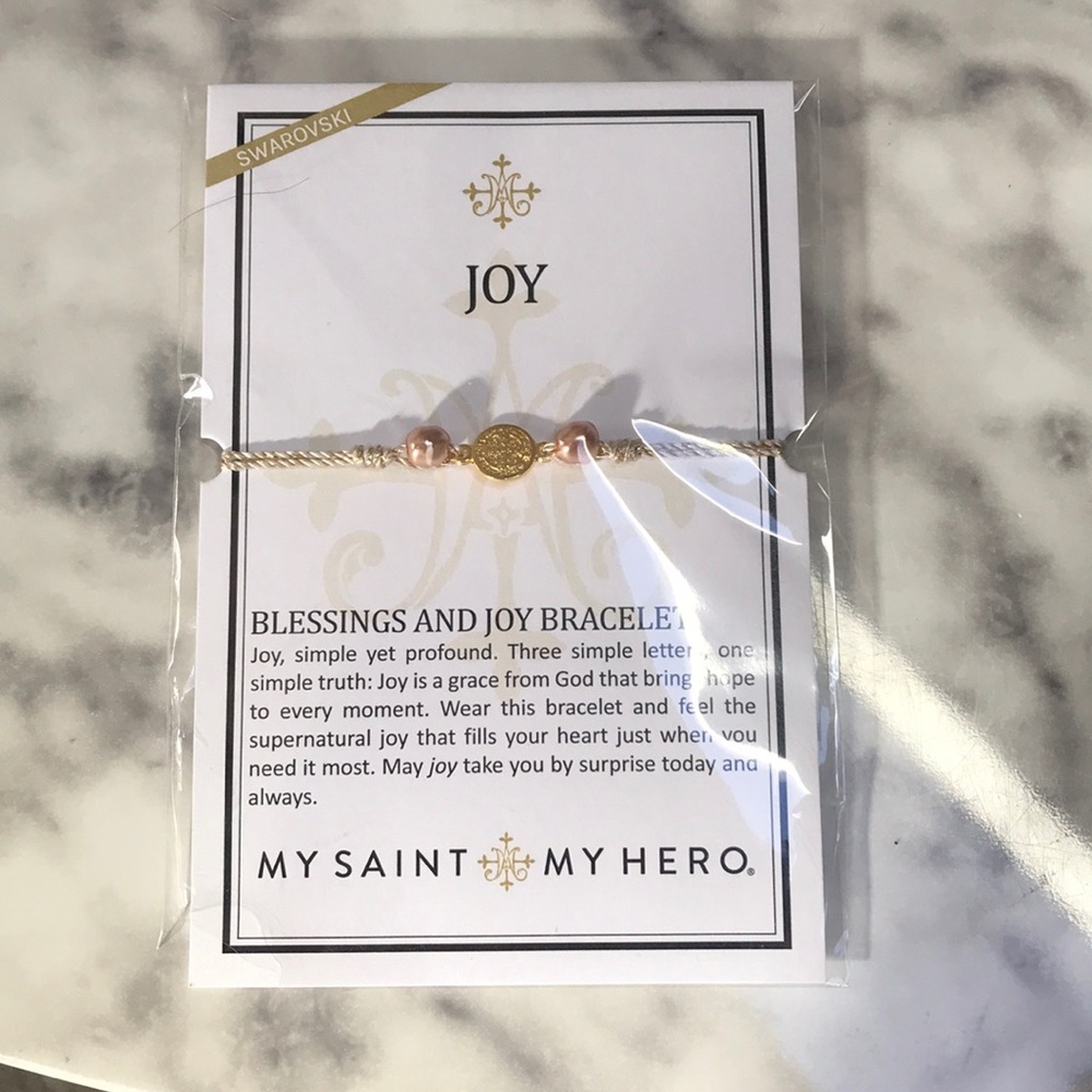 New! Joy Pendant String Bracelet